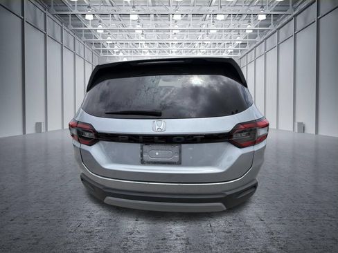 Used 2023 Honda Pilot EX-L image 13