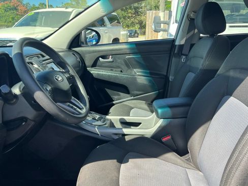 Used 2016 Kia Sportage LX w/ LX Popular Package AWD/4WD image 17