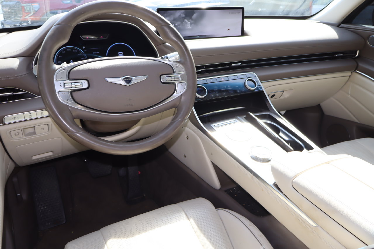 Used 2022 Genesis GV80 2.5T w/ Prestige Package 04 AWD/4WD image 5