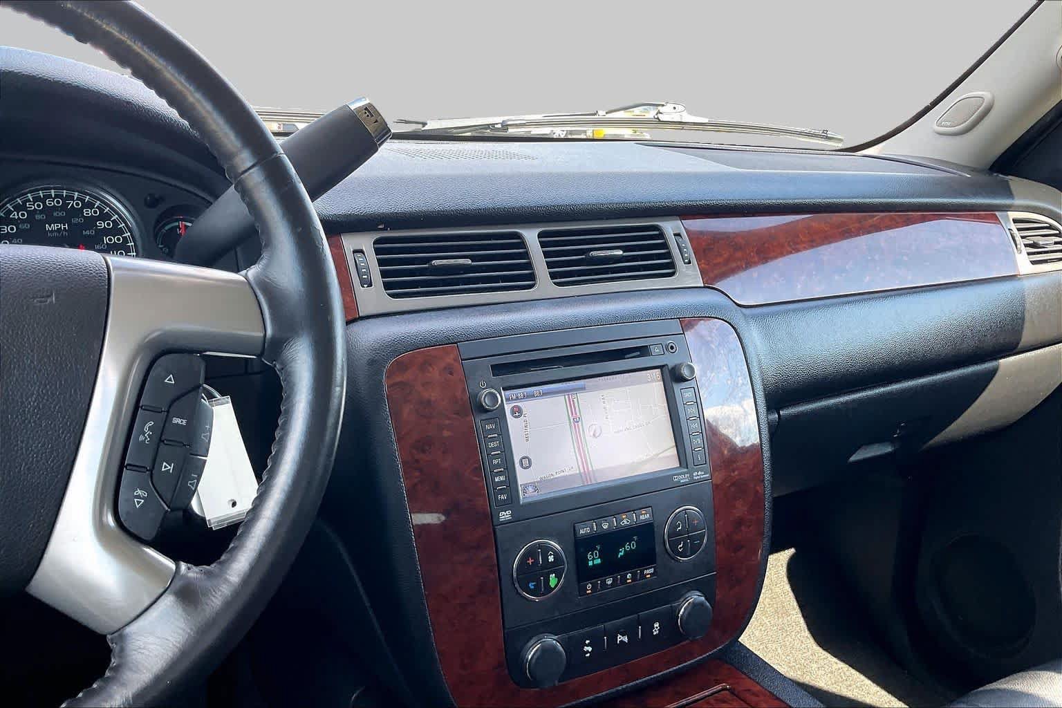 Used 2013 Chevrolet Tahoe LTZ AWD/4WD image 7