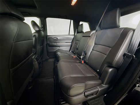 Used 2022 Honda Passport EX-L image 25