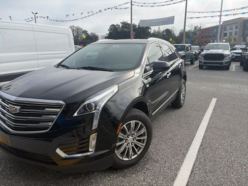 Used 2019 Cadillac XT5 Luxury image 3