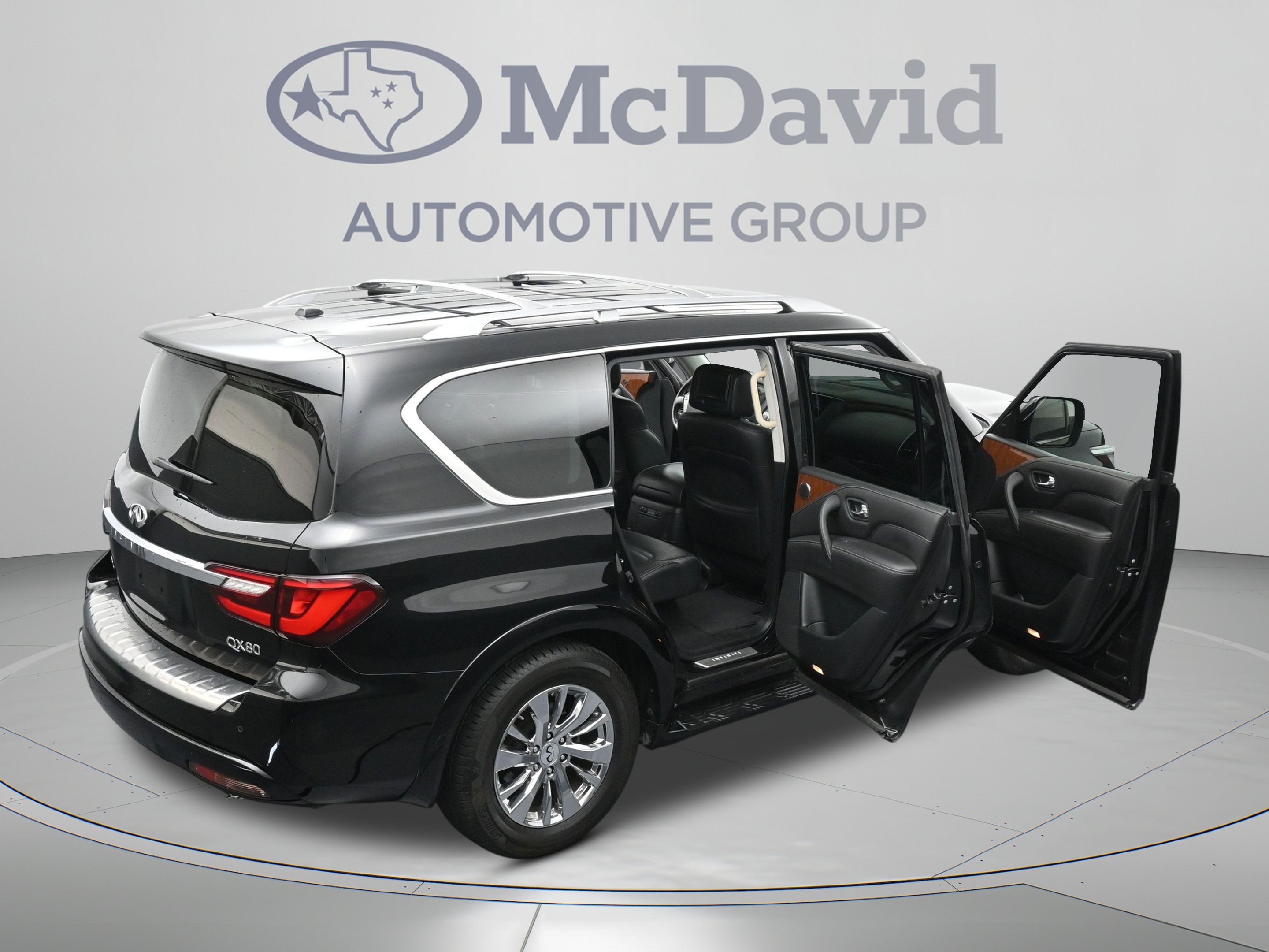 Used 2018 INFINITI QX80 2WD w/ Driver Assistance Package image 47