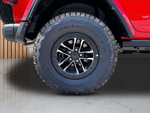 New 2026 Jeep Wrangler Unlimited Rubicon AWD/4WD image 30