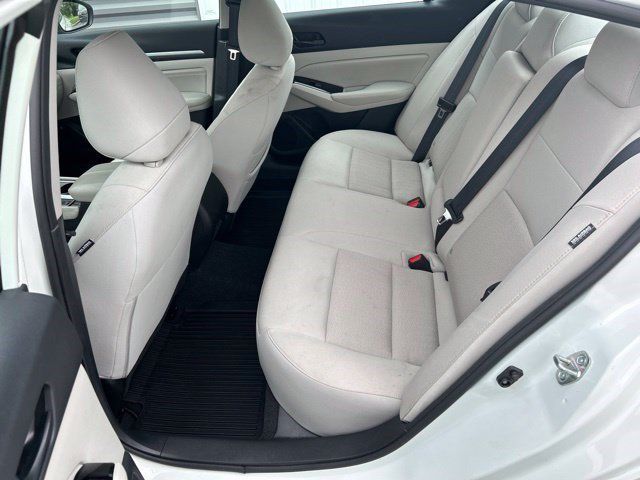 Used 2023 Nissan Altima 2.5 SV w/ SV Premium Package FWD image 42