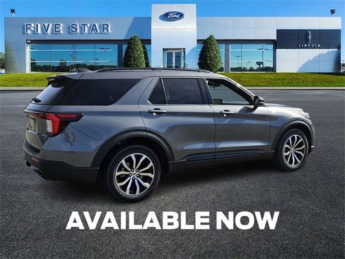 New 2026 Ford Explorer ST-Line image 8