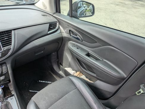 Used 2018 Buick Encore Sport Touring w/ Safety Package FWD image 17