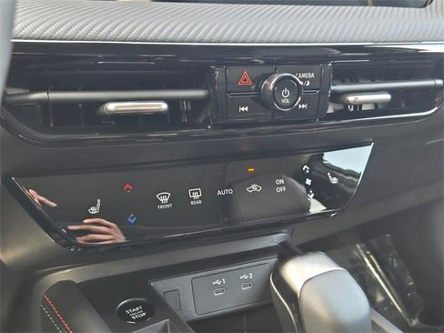 New 2026 Nissan Kicks SR w/ SR Premium Package image 18