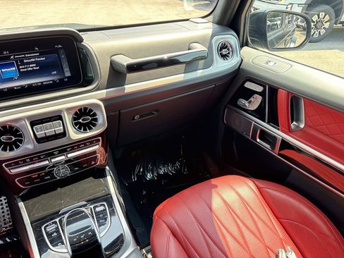 Used 2022 Mercedes-Benz G 550 image 30