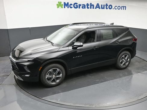 New 2026 Chevrolet Blazer LT w/ Convenience Package AWD/4WD image 23