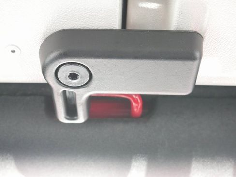 Used 2015 Jeep Wrangler Unlimited Sport w/ Quick Order Package 24S image 28