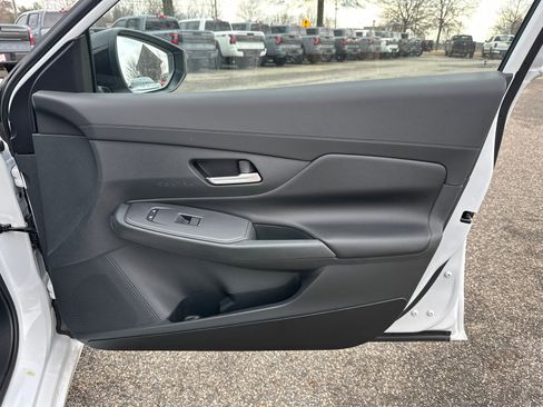 New 2026 Nissan Sentra SV w/ SV Convenience Package image 14