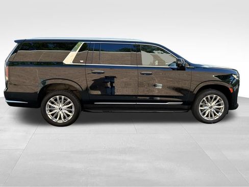 Used 2023 Cadillac Escalade ESV Premium Luxury RWD image 7