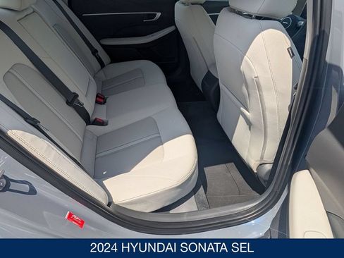 Certified 2024 Hyundai Sonata SEL AWD/4WD image 29