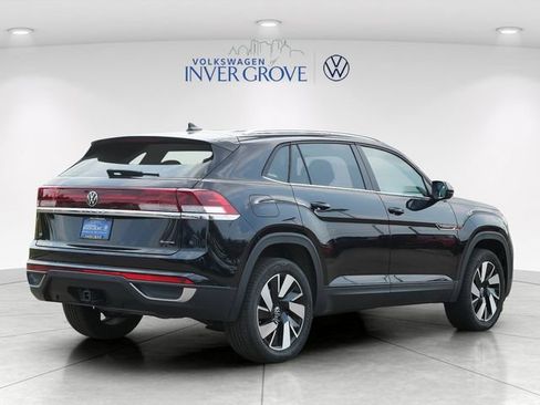 Certified 2026 Volkswagen Atlas Cross Sport SE AWD/4WD image 7