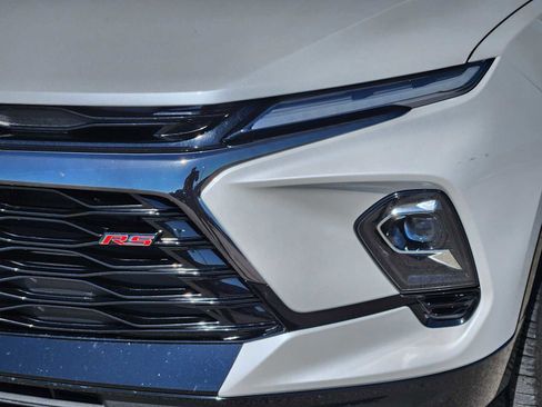 Used 2023 Chevrolet Blazer RS w/ Driver Confidence II Package FWD image 7