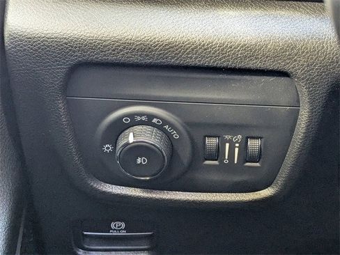 Certified 2021 Jeep Grand Cherokee L Limited w/ MOPAR Finishing Package image 14