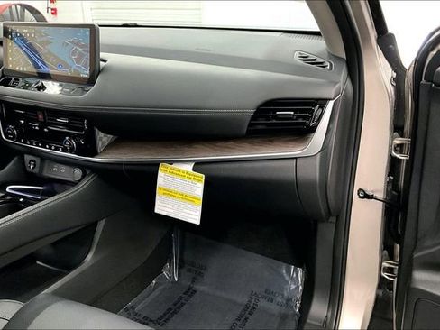 New 2026 Nissan Rogue Platinum w/ Platinum Premium Package image 33