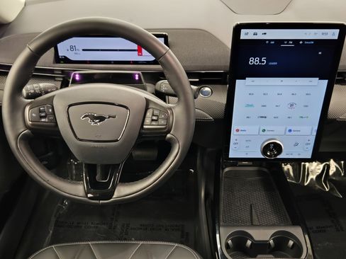 New 2025 Ford Mustang Mach-E Select image 36