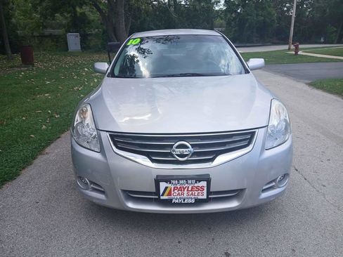 Used 2010 Nissan Altima 2.5 S FWD image 3