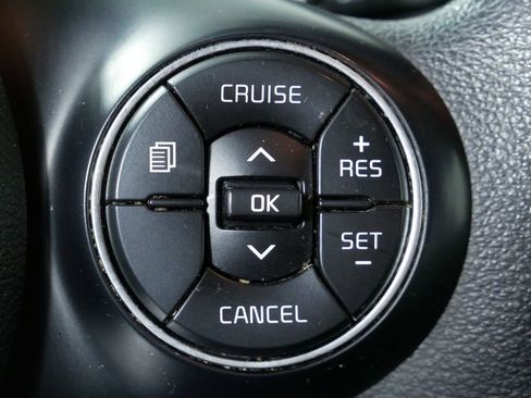 Certified 2020 Kia Soul S image 26