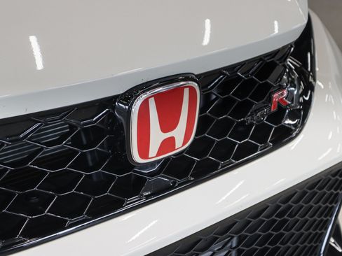 Used 2025 Honda Civic Type R image 31