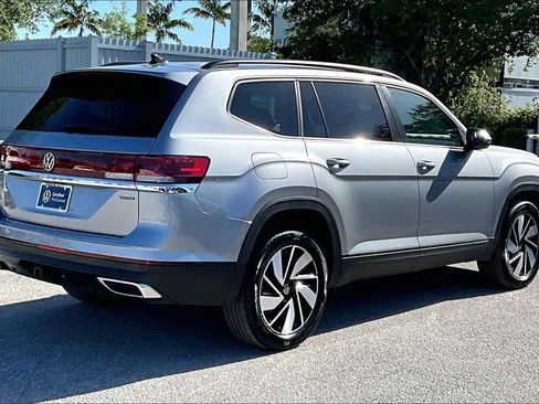 Certified 2025 Volkswagen Atlas SE AWD/4WD image 5
