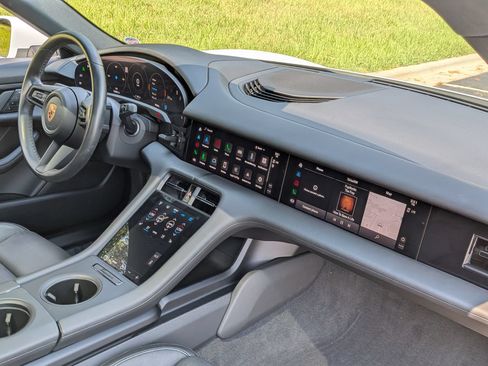 Certified 2023 Porsche Taycan RWD image 27