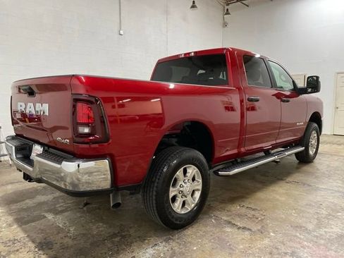 Used 2026 RAM 2500 Big Horn AWD/4WD image 5