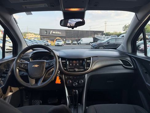 Used 2020 Chevrolet Trax LS w/ Tint and Cruise Package image 18