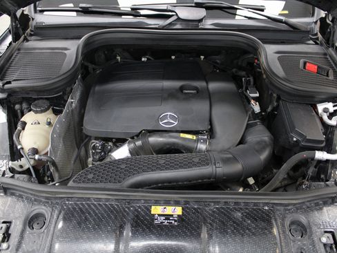 Used 2020 Mercedes-Benz GLE 350 4MATIC w/ Premium Package image 11