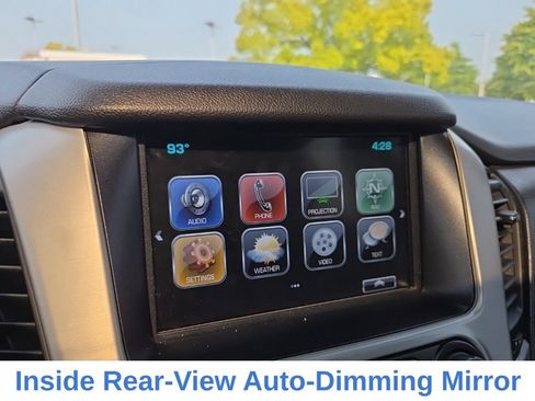 Used 2019 GMC Yukon SLT w/ Premium Edition RWD image 30