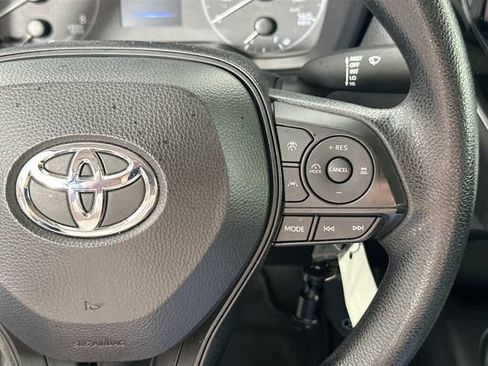 Used 2024 Toyota Corolla LE FWD image 20