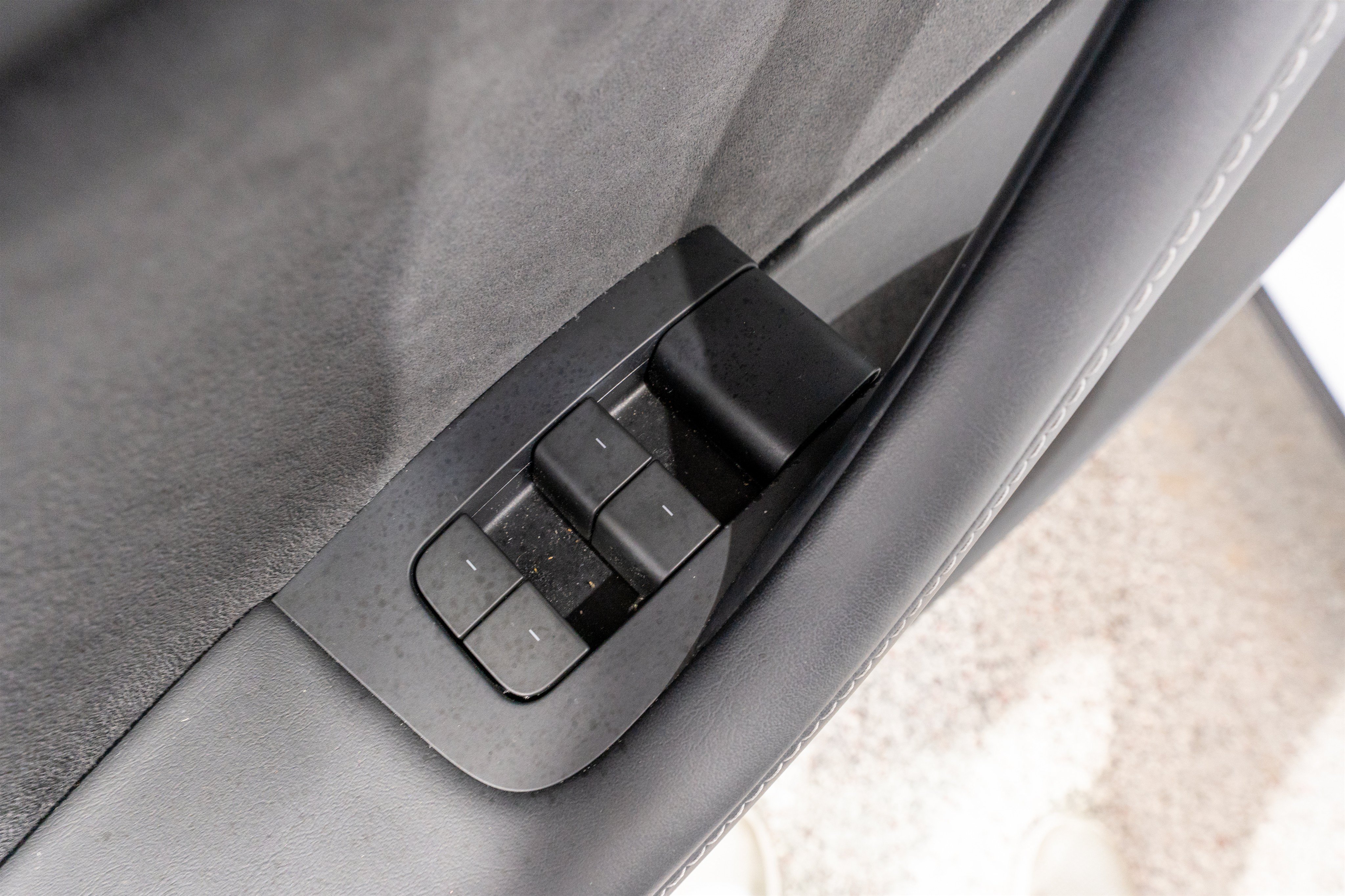 Used 2024 Tesla Model Y Long Range RWD image 13