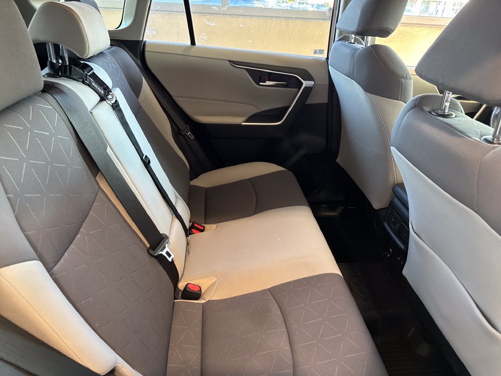 Used 2019 Toyota RAV4 XLE w/ All Weather Liner Package AWD/4WD image 24