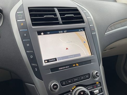 Used 2019 Lincoln MKZ Reserve image 15