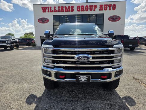 Used 2024 Ford F250 King Ranch w/ Tremor Off-Road Package AWD/4WD image 2
