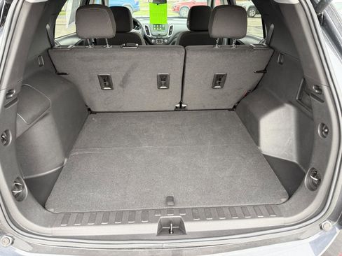 Used 2023 Chevrolet Equinox LT image 7