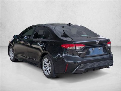 Used 2022 Toyota Corolla LE FWD image 7