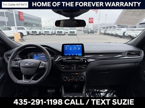 Used 2023 Ford Escape ST-Line image 2