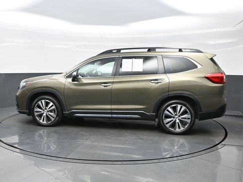 Used 2022 Subaru Ascent Touring AWD/4WD image 3