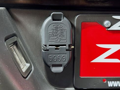 Used 2019 Ford F150 XLT w/ Equipment Group 302A Luxury image 39