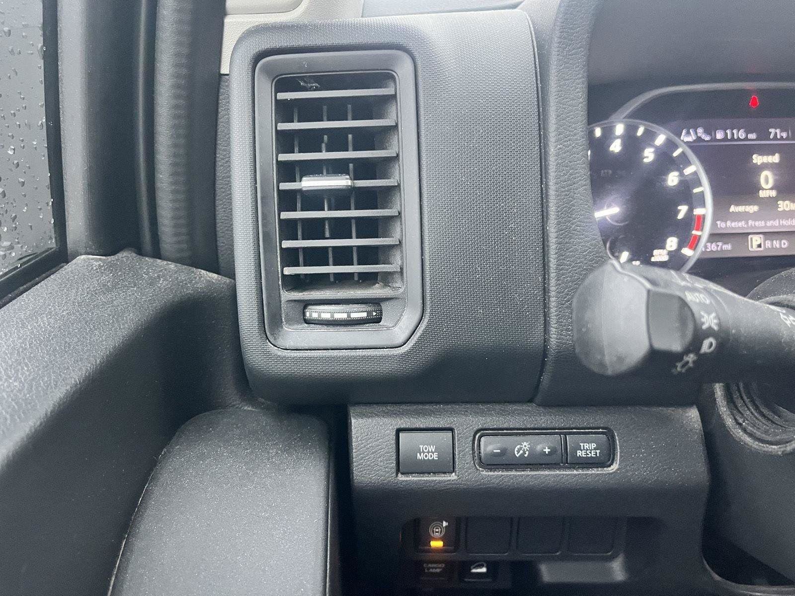 Certified 2022 Nissan Frontier S w/ Technology Package AWD/4WD image 12