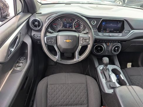 Used 2022 Chevrolet Blazer LT FWD image 28