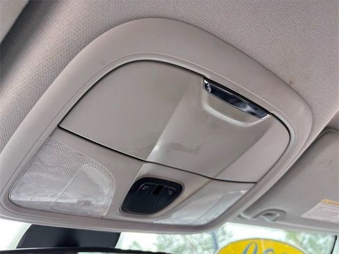 Used 2020 Jeep Cherokee Latitude Plus image 36