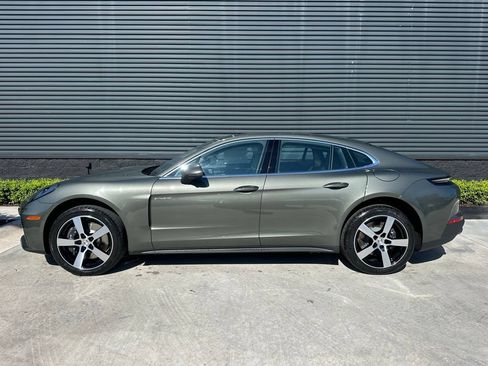 Used 2026 Porsche Panamera 4 E-Hybrid AWD/4WD image 2