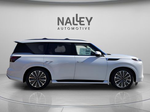 New 2026 INFINITI QX80 Luxe image 7