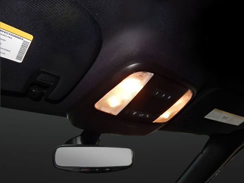 Used 2022 Dodge Durango R/T w/ Blacktop Package image 19