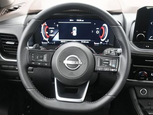 Used 2023 Nissan Rogue Platinum w/ Platinum Premium Package AWD/4WD image 24