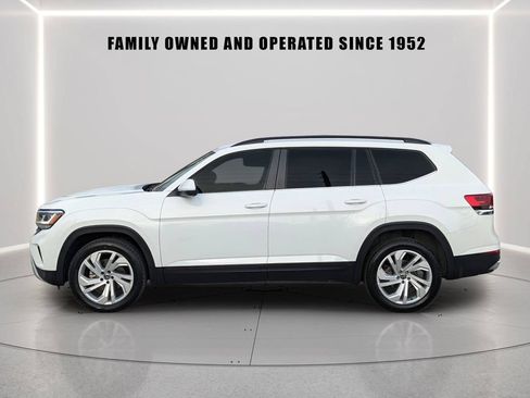 Used 2023 Volkswagen Atlas SE FWD image 2